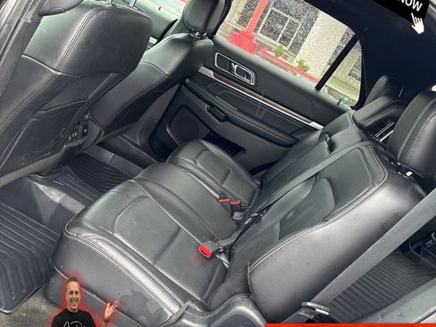 Used 2017 Ford Explorer Limited AWD/4WD image 12