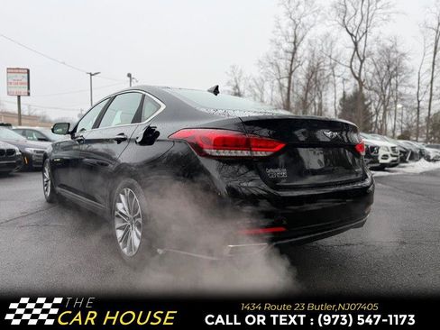 Used 2015 Hyundai Genesis 3.8 w/ Option Group 03 image 12