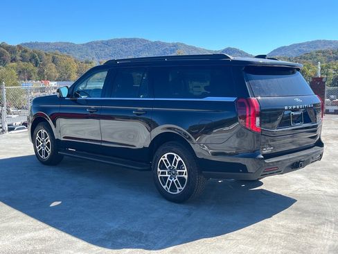 New 2025 Ford Expedition Max Active image 4