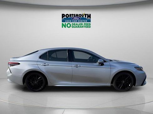 Used 2023 Toyota Camry XSE FWD image 6