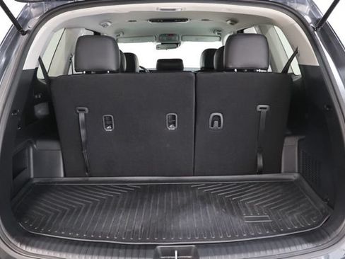 Used 2024 Kia Telluride LX FWD image 33