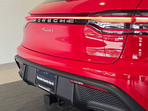 New 2026 Porsche Macan AWD/4WD image 15