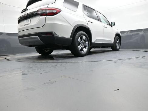 Used 2023 Honda Pilot EX-L image 31