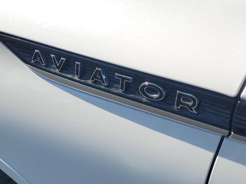 New 2026 Lincoln Aviator Black Label AWD/4WD image 7