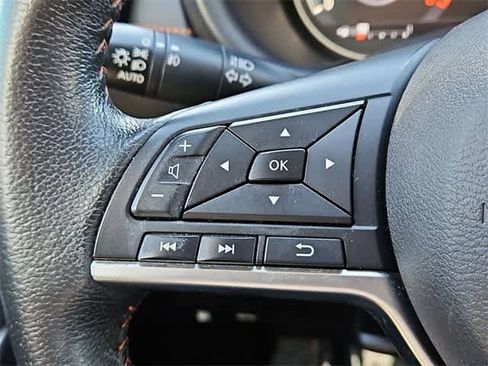 Used 2020 Nissan Kicks SR w/ SR Premium Package image 23