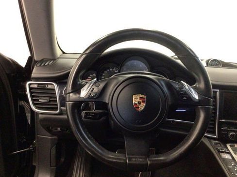 Used 2012 Porsche Panamera S image 21
