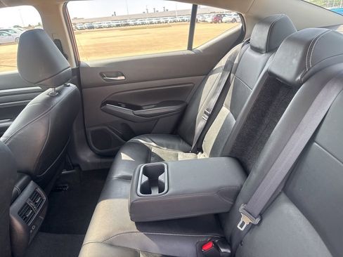 Used 2023 Nissan Altima 2.5 SL FWD image 37