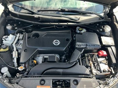 Used 2013 Nissan Altima 2.5 S FWD image 32