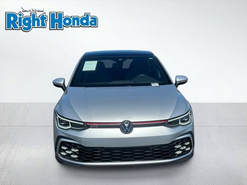 Used 2023 Volkswagen GTI SE FWD image 9