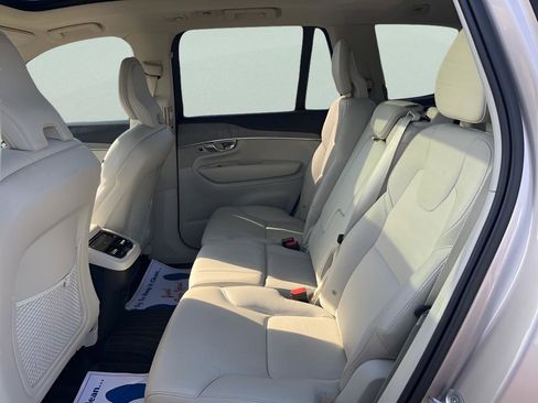 Used 2025 Volvo XC90 B6 Plus w/ Protection Package Premier AWD/4WD image 16