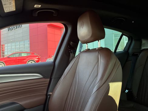 Used 2023 Maserati Grecale GT image 30