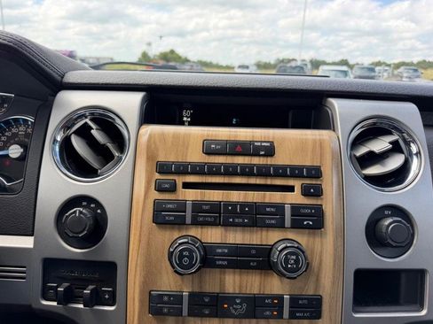 Used 2011 Ford F150 Lariat w/ Lariat Chrome Pkg AWD/4WD image 15