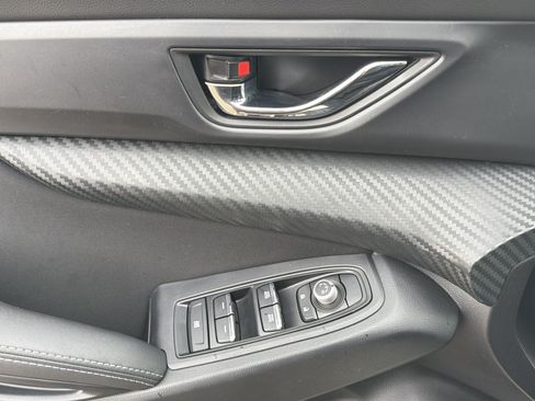 Certified 2025 Subaru Ascent Premium AWD/4WD image 19