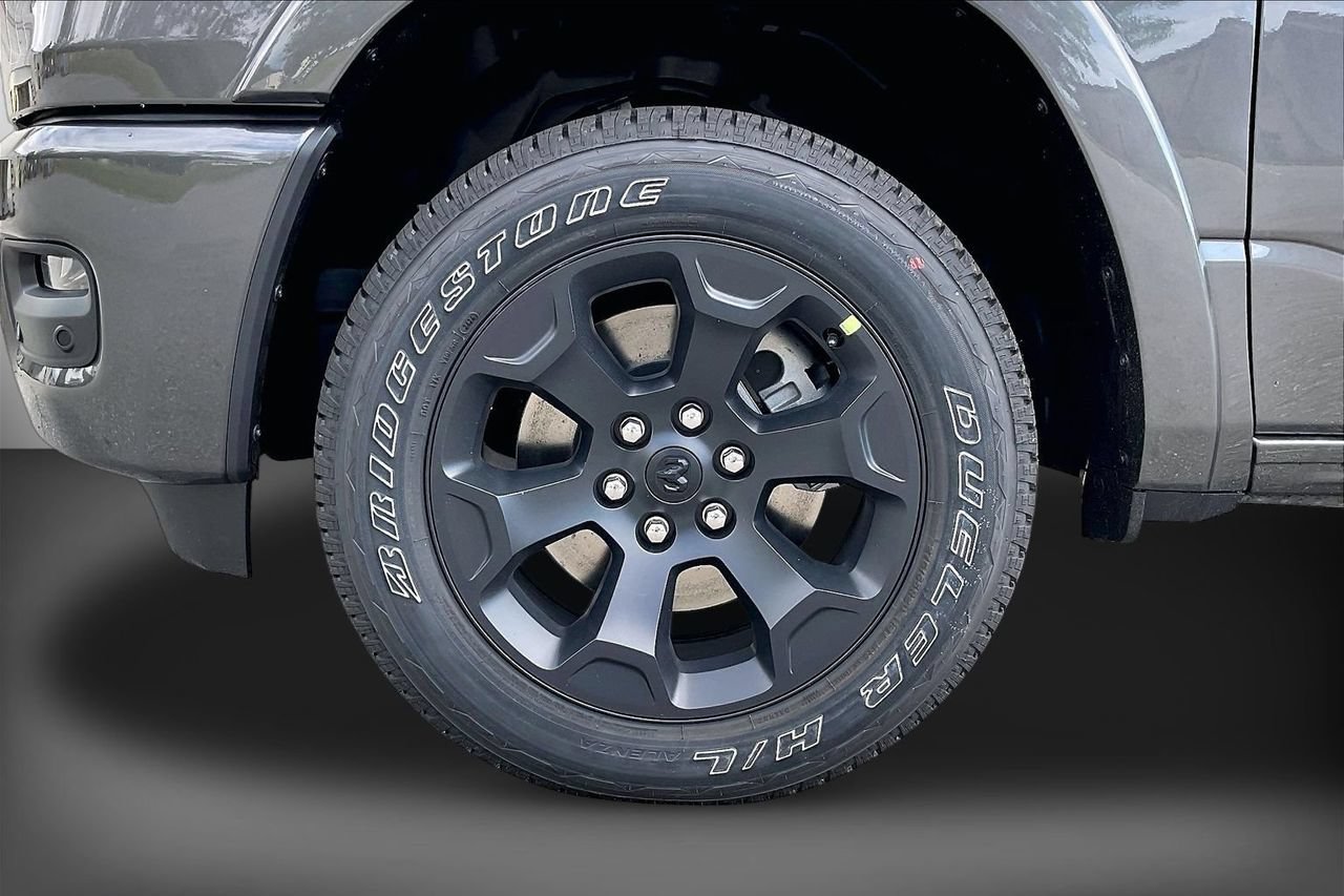New 2026 RAM 1500 Big Horn AWD/4WD image 28