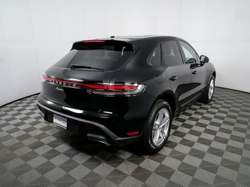 New 2026 Porsche Macan image 30