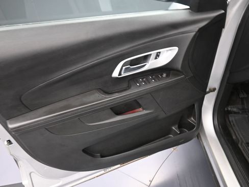 Used 2016 Chevrolet Equinox LS FWD image 13