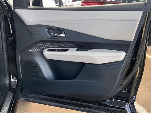 Certified 2024 Nissan Ariya ENGAGE+ image 23