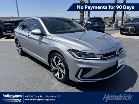 Used 2025 Volkswagen Jetta SEL FWD image 1