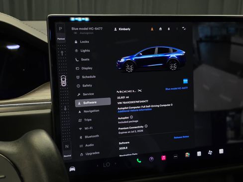 Used 2022 Tesla Model X image 57