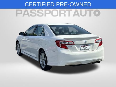 Used 2013 Toyota Camry SE image 2