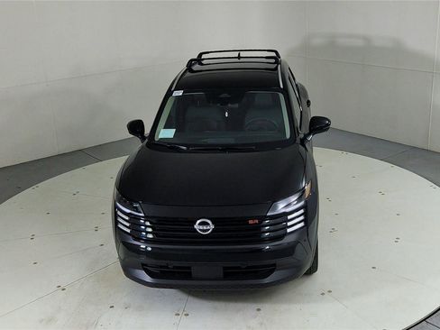 New 2026 Nissan Kicks SR w/ Cold Weather Package image 14