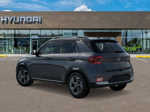 New 2026 Hyundai Venue SEL FWD image 5