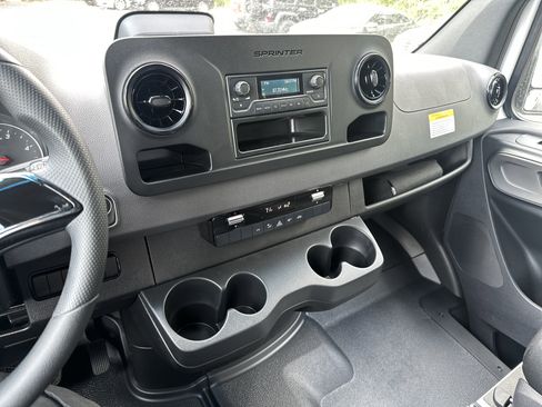 New 2026 Mercedes-Benz Sprinter 2500 image 22