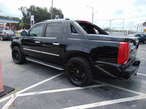 Used 2007 Cadillac Escalade EXT w/ Information Package AWD/4WD image 5