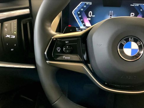 Used 2025 BMW X3 xDrive30i w/ Premium Package image 23