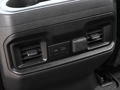 Used 2021 Chevrolet Silverado 1500 LT Trail Boss w/ Convenience Package II image 29