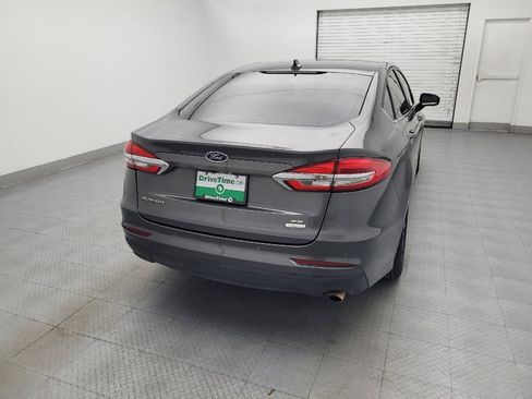 Used 2020 Ford Fusion SE FWD image 7