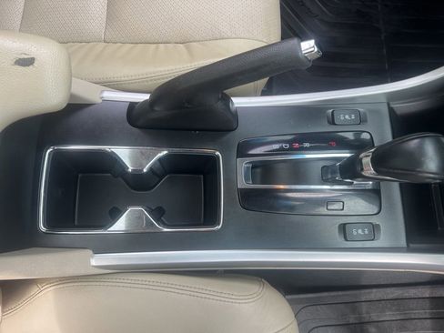 Used 2013 Honda Accord EX-L image 23
