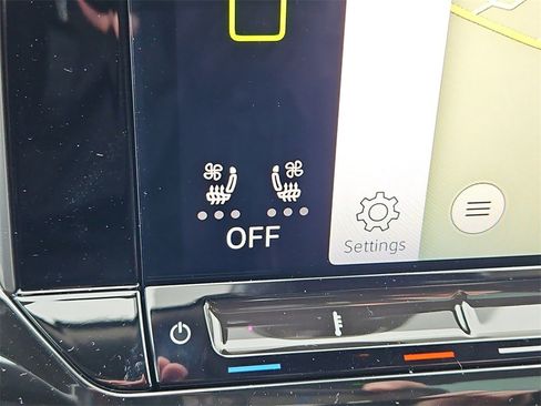 New 2025 Volkswagen Atlas SEL image 13