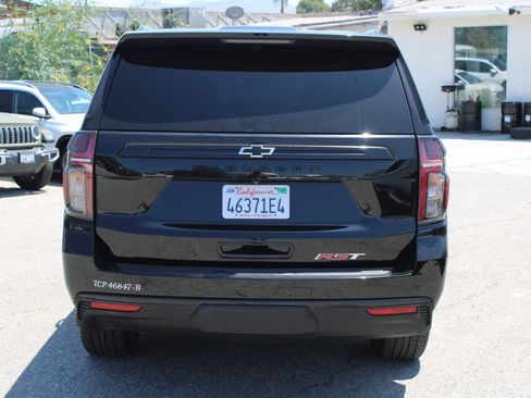 Used 2024 Chevrolet Suburban RST RWD image 5