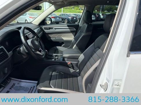 Used 2022 Volkswagen Atlas SEL Premium R-Line AWD/4WD image 10
