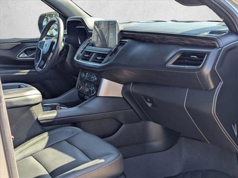 Used 2023 Chevrolet Tahoe Z71 w/ Luxury Package image 24