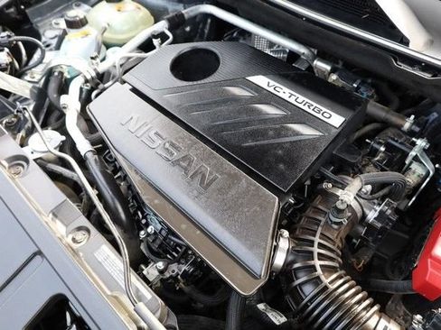 Certified 2025 Nissan Rogue SV FWD image 25