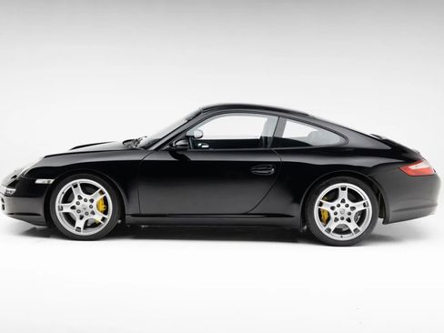 Used 2005 Porsche 911 Carrera S RWD image 9
