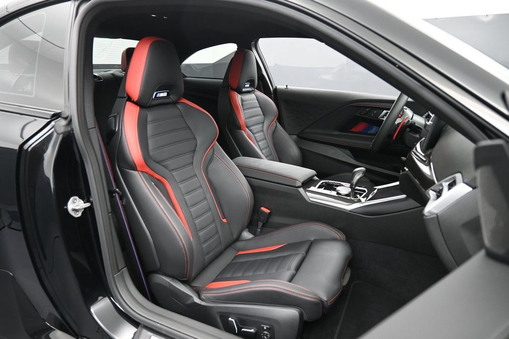 Used 2025 BMW M2 w/ Lighting Package RWD image 27
