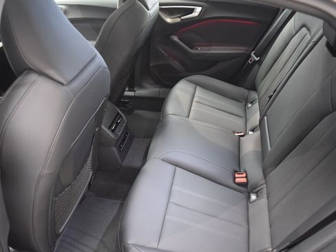 New 2025 Audi A5 2.0T Prestige image 5