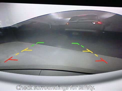 Certified 2025 Nissan Pathfinder SV FWD image 18