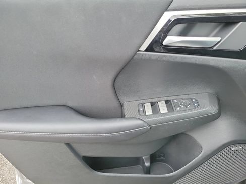 Used 2026 Mitsubishi Outlander ES FWD image 20