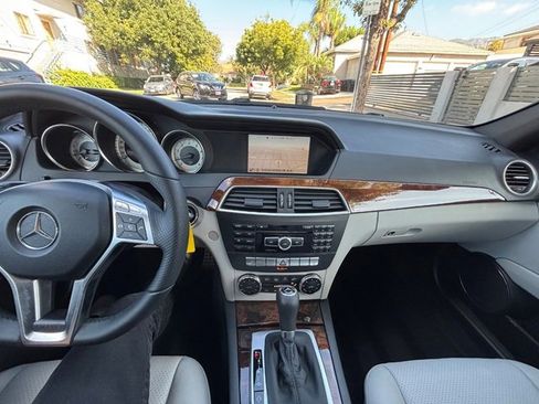 Used 2014 Mercedes-Benz C 250 Sedan image 41