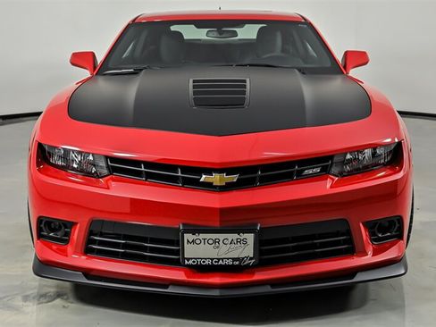 Used 2015 Chevrolet Camaro SS w/ SS Performance Package RWD image 4