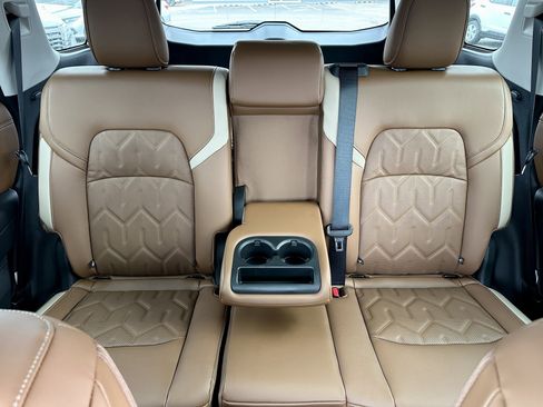 New 2026 Nissan Pathfinder Platinum AWD/4WD image 35