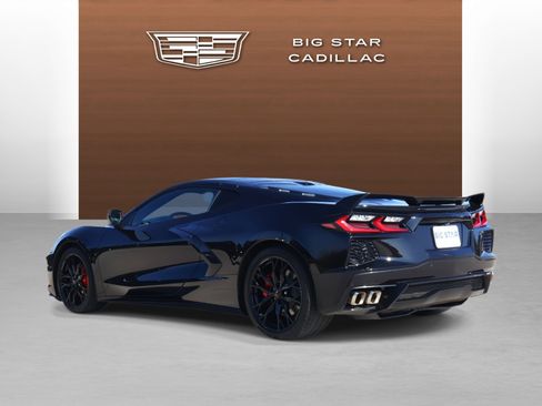 Used 2023 Chevrolet Corvette Stingray Preferred Cpe w/ 2LT image 3