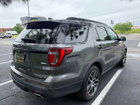Used 2016 Ford Explorer Sport w/ Equipment Group 401A AWD/4WD image 7