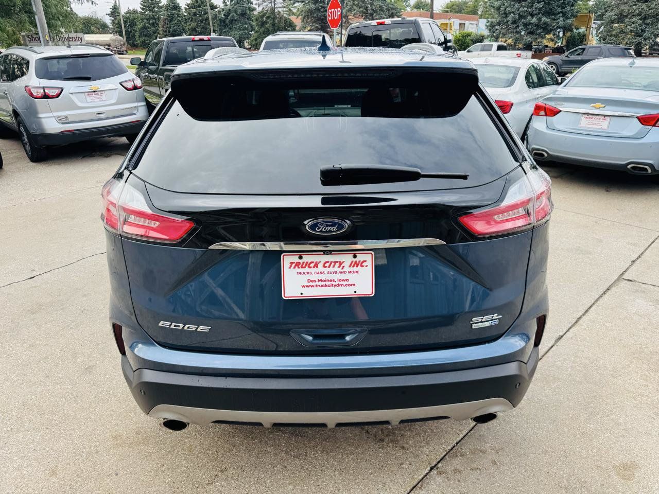 Used 2019 Ford Edge SEL w/ Equipment Group 201A AWD/4WD image 4