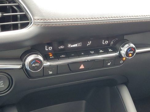 New 2026 MAZDA MAZDA3 2.5 S Hatchback w/ Premium Pkg FWD image 26