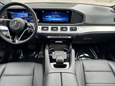 Used 2024 Mercedes-Benz GLE 450e 4MATIC image 15